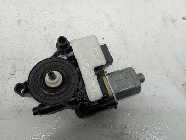 MOTEUR LEVE VITRE ARRIERE DROIT VW/SKODA - Vue 2